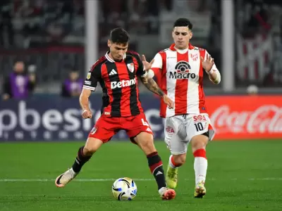 River Plate arras� a Instituto en C�rdoba