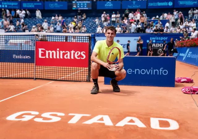 Juan Manuel Cer�ndolo perdi� ante Bublik en la final del ATP 250 de Gstaad