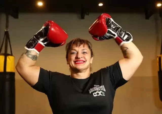 Locomotora Oliveras.