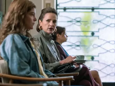 La nueva serie colombiana de Netflix impacta con una trama cruda a sus espectadores y a la cr�tica especializada.