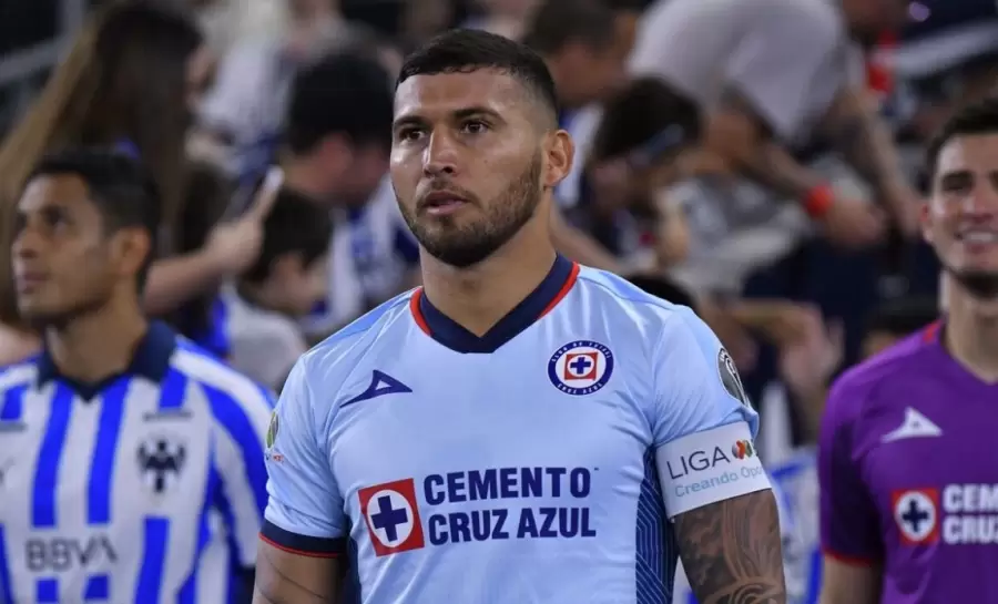 Juan Escobar est� negociando con Godoy Cruz.