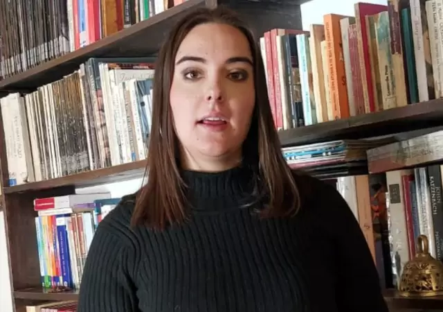 Julia Barbeito, la joven que quiere estar en el Mundial de Oratoria/