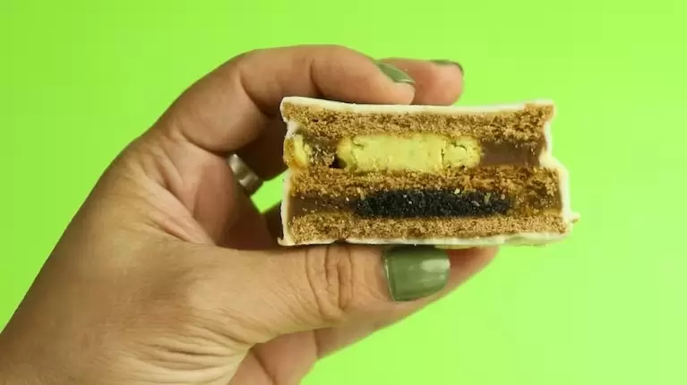 Alfajor de pistacho. Probarlo y despu�s m*rir.