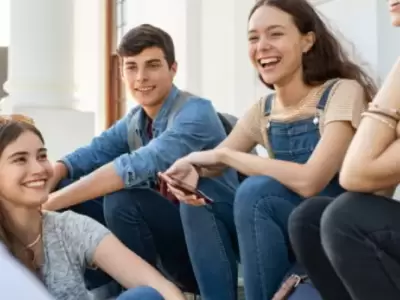 Muchos j�venes no saben lo que quieren, ni lo que les gusta. A la vez tienen miedo de salir a buscar estas respuestas.