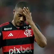 Nicol�s De la Cruz: �Fin de carrera en Flamengo? audio revela lesi�n cr�nica e "Irreparable"