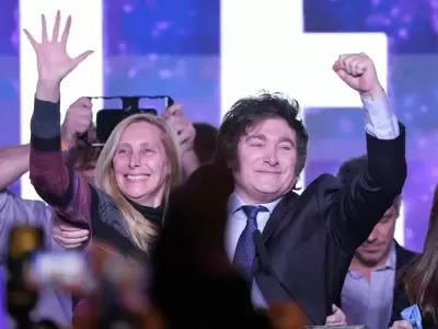 Karina y Javier Milei.