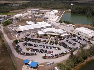 Se calcula que hay unos 1.000 detenidos en el centro de migrantes irregulares de las Everglades.