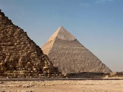 Egipto bajo tierra: descubren estructuras in�ditas junto a las pir�mides de Giza.