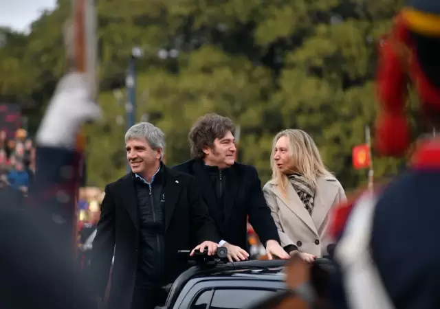 El ingreso de los Milei y Caputo a la Expo Rural