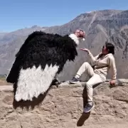 El artista peruano que engañó a motoqueros y se volvió viral en las redes