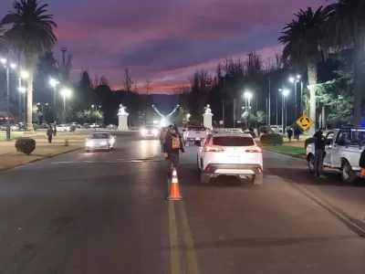 Controles de personas y veh�culos./