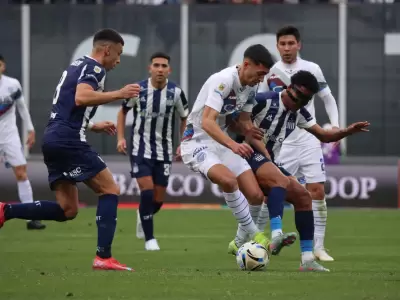 Godoy Cruz empat� ante Talleres de C�rdoba.