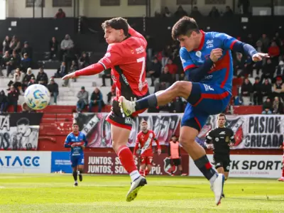 El Deportivo Maip� empat� con G�emes.