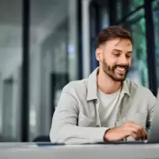 Multinacional busca talento argentino y paga sueldos en d�lares: c�mo aplicar al puesto