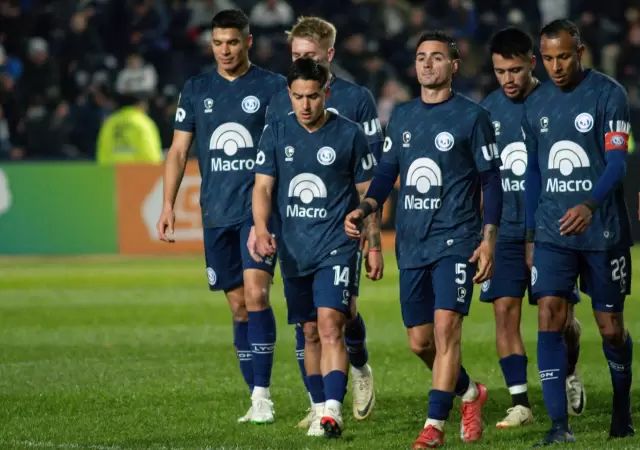 Independiente Rivadavia enfrenta a Central C�rdoba por Copa Argentina.