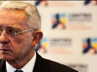 El exmandatario est� complicado por testimonios que lo relacionan a matanzas selectivas.