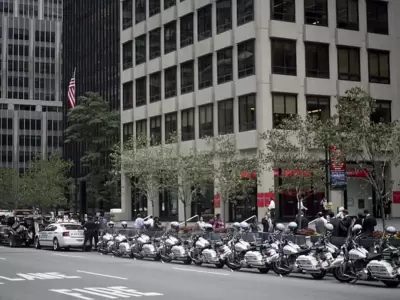 Balacera en Manhattan: un polic�a de Nueva York fue herido en un rascacielos