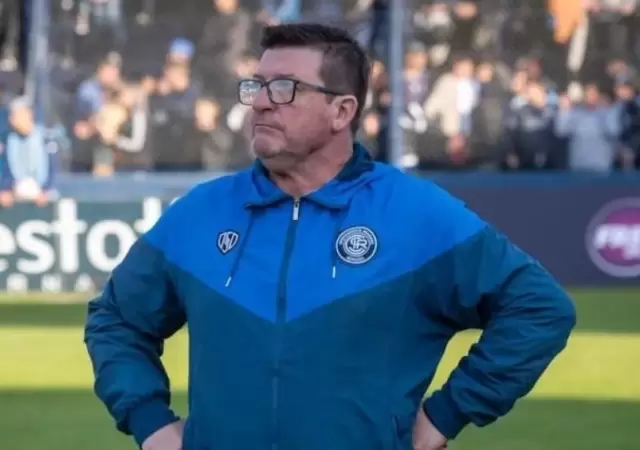 Alfredo Berti, DT de Independiente Riivadavia.