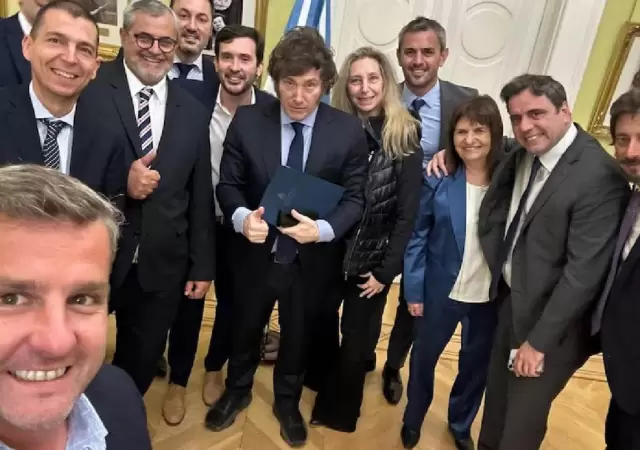 Exradicales que le alegraron el d�a a Milei