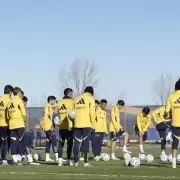 Boca volvi� a los entrenamientos: la charla entre Russo y Merentiel tras la pol�mica