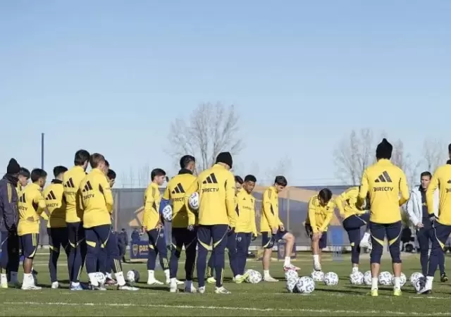 Boca intenta salir del caos deportivo que atraviesa