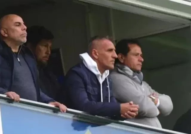 El Consejo de f�tbol de Boca tendr�a las horas contadas/