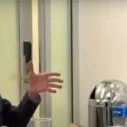 C�neo Libarona fue denunciado tras el video con el exagente de la CIA