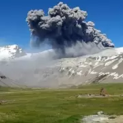 El volcán Planchón Peteroa en Alerta Amarilla, genera fuerte olor a azufre en Malargüe