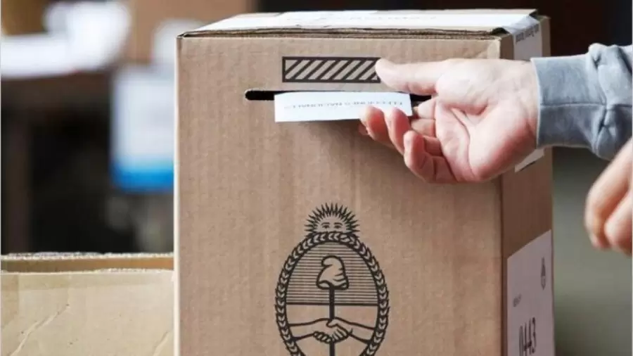 Los electores deben acudir en octubre a las urnas
