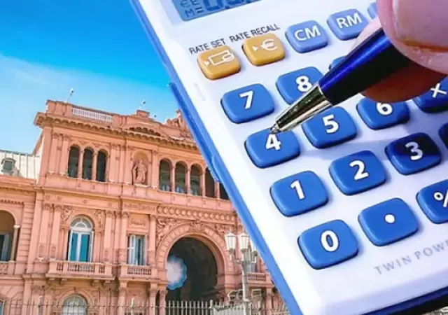 "La transferencia a las provincias creci� este a�o, principalmente por el derrumbe del a�o 2024" (A. Pegoraro)