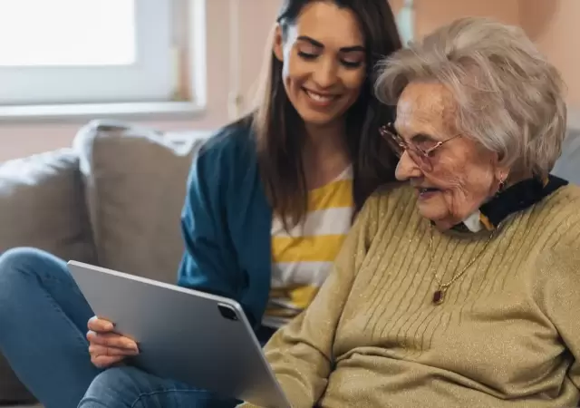 El aislamiento social en los adultos mayores puede aumentar el riesgo de enfermedades cr�nicas.