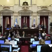 M�nica Silva: "El atraso de los sueldos universitarios ronda un 30%"