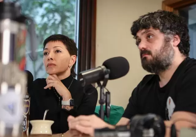 Mayra Mendoza con Facundo Tignanelli, cercano a Mximo Kirchner