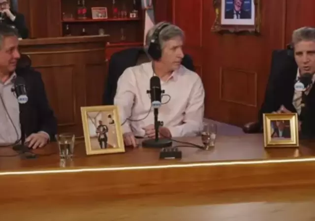 El ministro de Econom�a en una entrevista por streeming/
