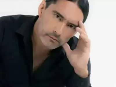 Al cantante tropical no est� muy a gusto con sus memes.