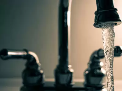 Agua.