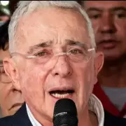Álvaro Uribe deberá cumplir 12 años de prisión domiciliaria
