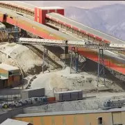 Dificultades: la operaci�n de rescate de los mineros est� "en un ambiente dif�cil"