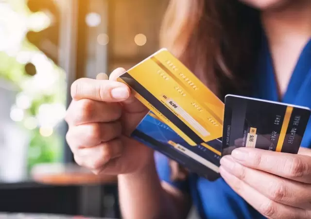 La tarjeta de cr�dito supera al d�bito y vuelve el consumo en cuotas