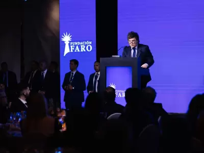 Milei en la Fundacion Faro.