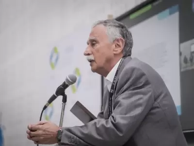 Mario Lugones, ministro de Educaci�n