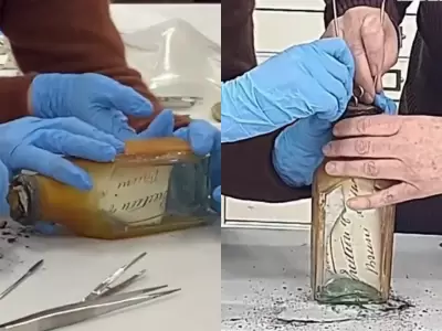 Pintor encuentra mensaje en botella de 122 a�os en uno de los faros m�s antiguos de Australia.