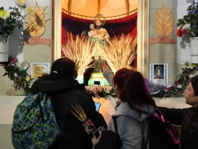 Se marchar� bajo la consigna "Paz, Pan, Tierra, Techo y Trabajo".