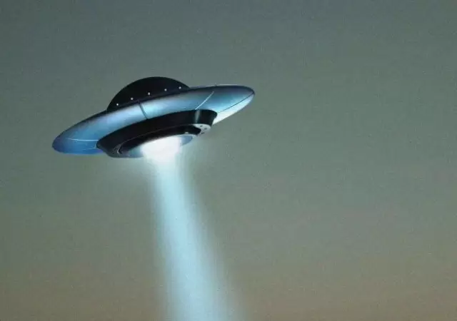 Cient�ficos debaten si un objeto espacial tiene origen artificial.