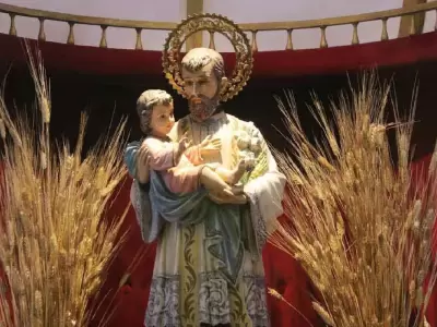 Nacido en Italia, Cayetano dej� las riquezas de su familia para ayudar a la Iglesia y a los m�s necesitados.