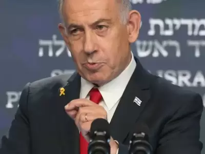 El premier confirm� que la iniciativa de control militar total existe, pero no apareja una anexi�n.