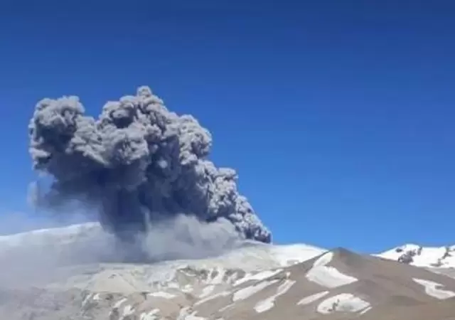 Volcanes en alerta en Mendoza: sismos y gases preocupan a expertos