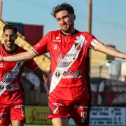 Maip� gan� con un golazo y sigue so�ando en el Reducido