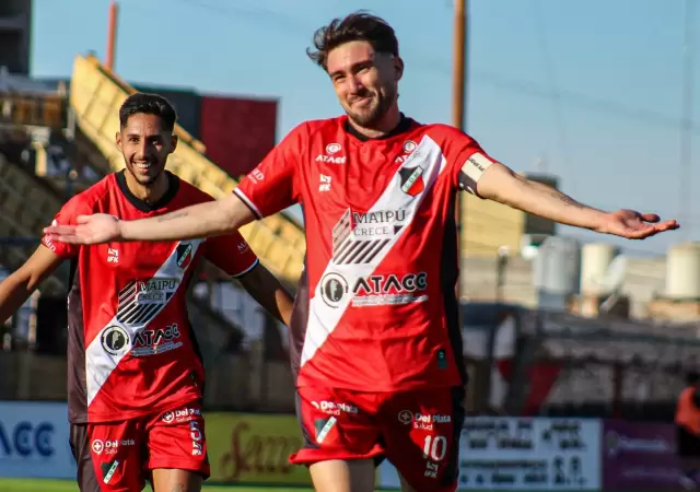 Maip� gan� con un golazo y sigue so�ando en el Reducido