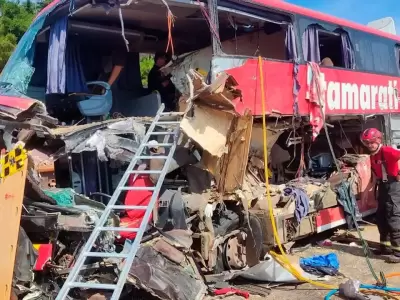 Tragedia en Mato Grosso: 11 muertos tras el choque entre un cami�n y un colectivo